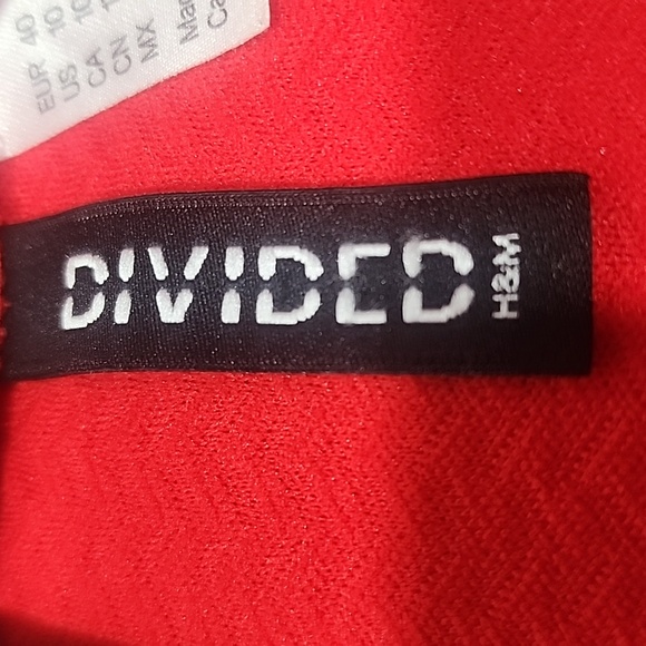 H & M Sleeveless Red Dress. 10 - Picture 12 of 13